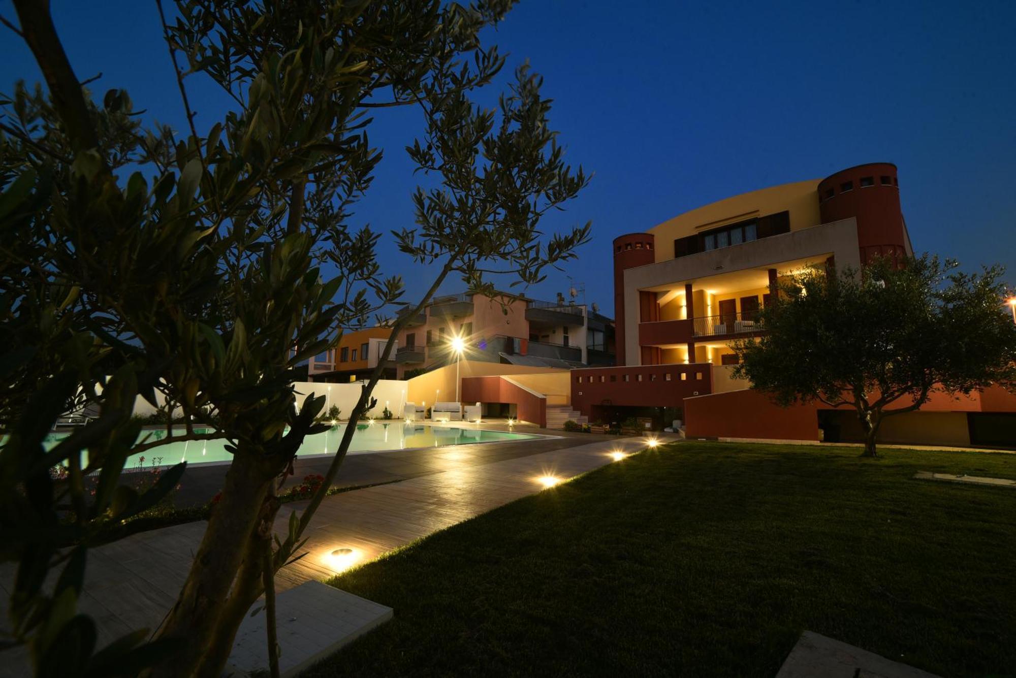 Villa Luigia Luxury Relais กัลลีโปลี ภายนอก รูปภาพ