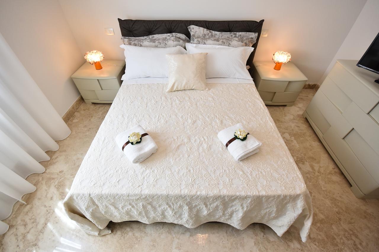 Villa Luigia Luxury Relais กัลลีโปลี ภายนอก รูปภาพ