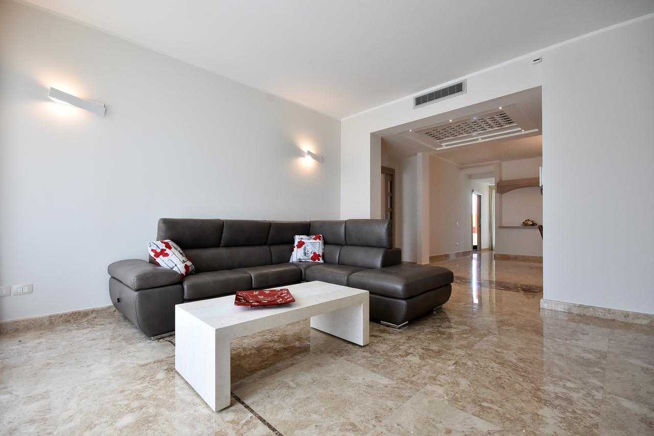 Villa Luigia Luxury Relais กัลลีโปลี ภายนอก รูปภาพ